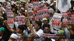 Lautan Massa Bela Islam di Depan Balai Kota
