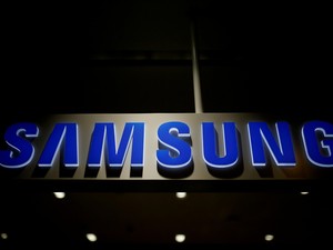 Samsung Targetkan Penjualan 20 Juta Ponsel Lipat di 2024