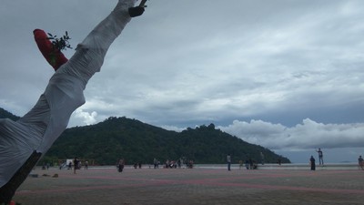Pesona Pantai Pulau Datok, Lokasi Sail Karimata