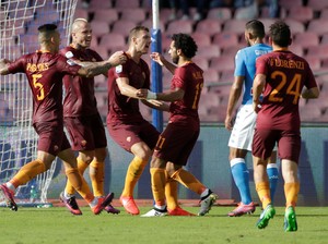 Pertahanan Garis Rendah Roma Redam Agresivitas Napoli