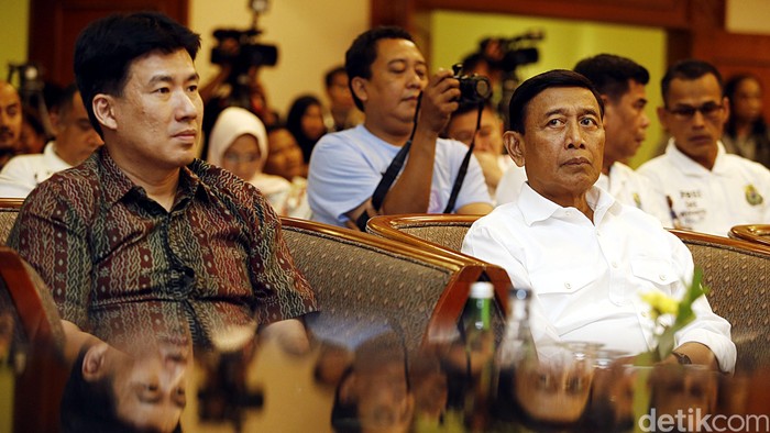 Ikut Bursa Pencalonan Ketum PBSI, Wiranto Sudah Izin ke Jokowi
