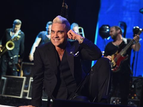 Robbie Williams Suntik Botox dan Filler Demi Awet Muda di Usia 42
