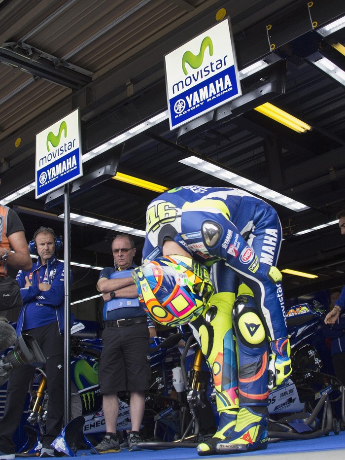 Setelah Rebut Pole, Rossi Khawatir dengan Kecepatan dan Kesehatannya