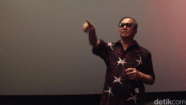 Keren Banget! Kuliah Ilmu Bedah Otak di Bioskop 3 Dimensi