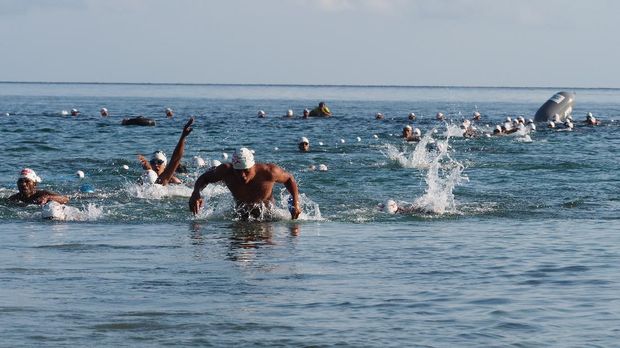 Antusiasme Peserta Triathlon Nusa Laut Adventure 2016