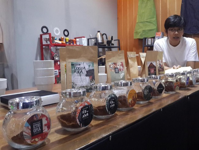 Ayo, Mencicipi Kopi Macan Preanger dan Aceh Gayo Asli Indonesia!