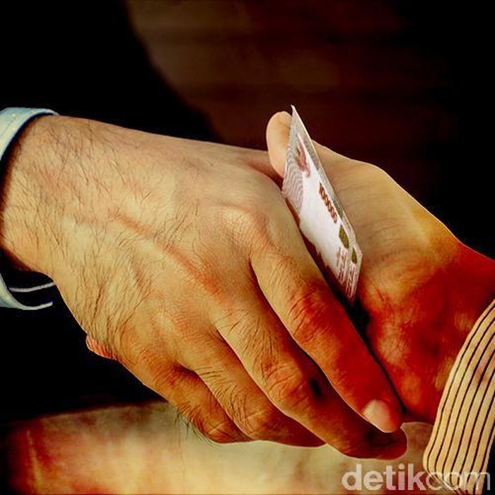 Kades di Blora Ditangkap Tim Saber Pungli di Ruang Kerjanya