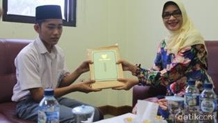 Pelajar SMA di Probolinggo Ikut Kompetisi Chinese Britke di Beijing