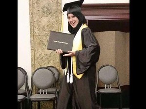 Hijabers Cantik Ini Jadi Murid Berhijab Pertama di Sekolah Militer Amerika