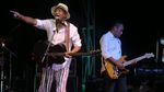 Nge-Jazz Seru di Hutan Mangrove Flores