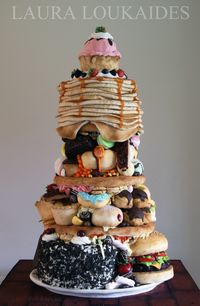 Belajar Otodidak, Wanita Ini Buat Cake Bentuk Spaghetti hingga Pizza