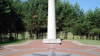 Selain itu, Vinius di  Lituania juga salah satunya. Berkisar EUR 165 (Rp 2,773 juta) untuk menginap 2 hari dan (The Geographical Center of Europe/Facebook)