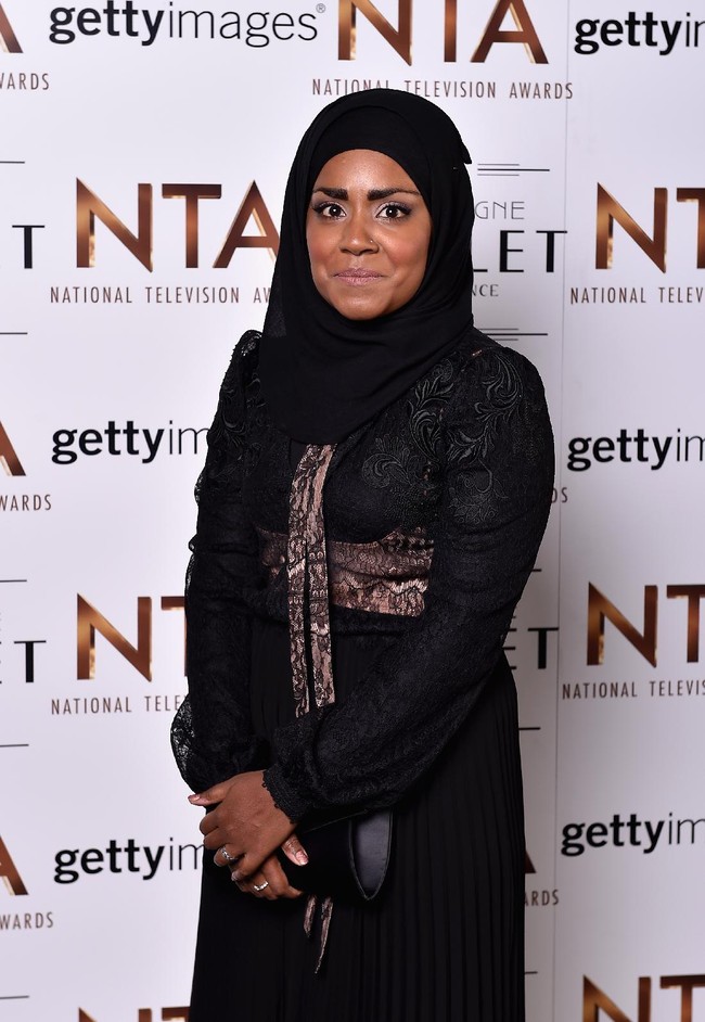 Nadiya Hussain terkenal setelah keluar sebagai juara masak di kontes populer Inggris Great British Bake Off 2015. Ia juga pernah dipercaya membuatkan kue ulang tahun untuk Ratu Elizabeth II pada 2016. Foto: Getty Images