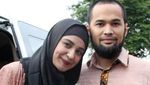 Tampil Serasi dan Sederhana ala Shireen Sungkar dan Teuku Wisnu