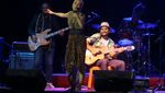 Potret Keseruan Festival Jazz di Hutan Mangrove Flores