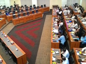 Banggar Sepakati Dana Bayar Bunga Utang Rp 221 T dalam RAPBN 2017