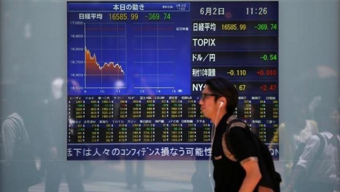 Bunga The Fed Bakal Naik: Dolar AS Menguat, Bursa Asia Berguguran