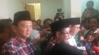 Didukung PPP Djan, Ahok dan Djarot Dipakaikan Peci