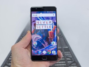 OnePlus Contek Strategi Apple