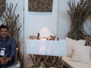 Pria Ini Sulap Limbah Kayu Jadi Produk Bernilai Jual dan Diekspor ke Eropa