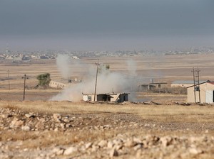 Konvoi Militer Suriah Diserang Pasukan ISIS, 3 Tentara Tewas
