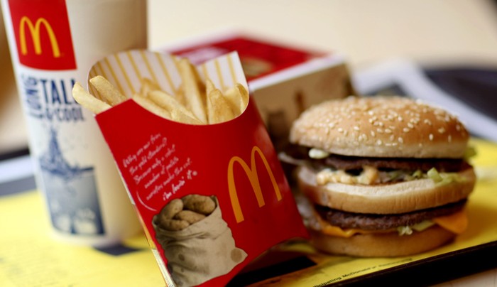 Nadine Baum dan McDonalds Nadine Baum dan McDonalds