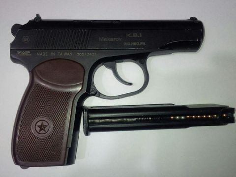 Air Softgun yang ditemukan. Dok. Polda Kalbar