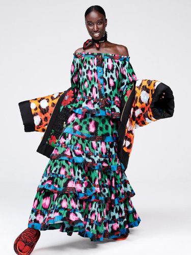 Belum Dirilis, Koleksi H&M X Kenzo Sudah Dijual 6 Kali Lipat Lebih Mahal 