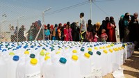 Walaupun begitu, bantuan terus berdatangan dari PBB lewat UNHCR.
