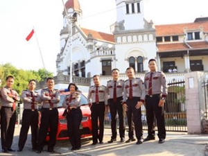 Polisi Pariwisata Siap Membantu Wisatawan Kota Lama Semarang