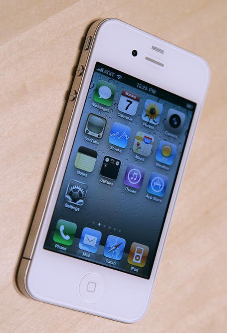 iPhone 4 iPhone 4