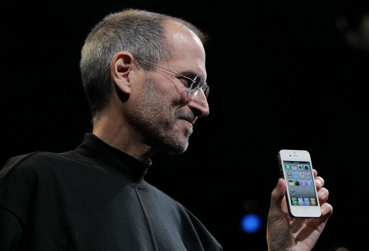 iPhone 4 iPhone 4