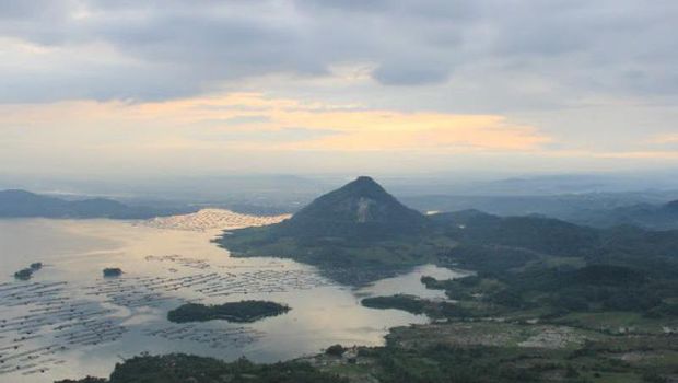 Gunung Lembu di Purwakarta
