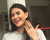  Dee Adnan, relawan Gadis Ahok di Balai Kota, Selasa (18/10/2016)