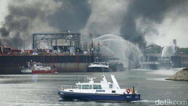Ada Ledakan di Pabrik Kimia Terbesar di Dunia, 2 Orang Tewas
