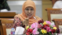 Menteri Sosial Khofifah Indar Parawansa saat menjelaskan mengenai Penyesuaian RKA-K/L Tahun 2017 sesuai hasil pembahasan Banggar DPR RI.