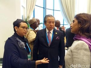 Di KTT OKI, Menlu Retno Sampaikan Pentingnya Pendidikan untuk Mengubah Dunia