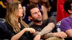 Romantisnya Adam Levine dan Behati Prinsloo di Tengah Isu KDRT