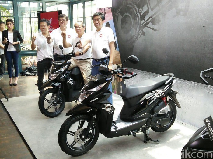 Honda Tambah Varian BeAT dengan BeAT Street