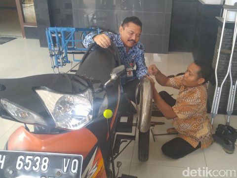 Kisah Penyandang Disabilitas yang Ingin Mandiri dengan Modifikasi Motor