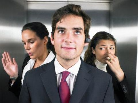 Hayo Ngaku! 10 Kebiasaan Jorok yang Pernah Dilakukan Hampir Setiap Orang