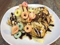 LouLou Gelato: Nyamm! Enaknya Waffle Dimakan dengan Gelato Cokelat dan Tiramisu