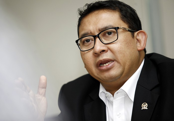 Kutuk Teror Air Keras terhadap Novel, Fadli Zon: Itu Biadab