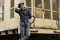 Sandy Canester Siap Rilis Album Tahun Depan