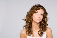 Seberapa Sering Sebaiknya Wanita Potong Rambut? Ini Saran dari Hairstylist
