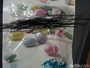 Polisi Bawa Sampel Permen yang Bikin Bocah SD di Tamansari Keracunan ke Lab