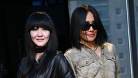 Pada konsernya tersebut ia turut mengajak musisi lain berkolaborasi. Pool/Palevi S/detikFoto.