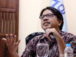Survei SMRC: Masyarakat Indonesia Nilai LGBT Sangat Mengancam