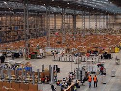 Mengintip Gudang Raksasa Toko Online yang PHK 18 Ribu Karyawan