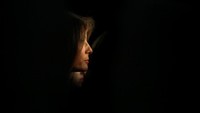 Melania Trump melihat aksi ayahnya berdebat melawan Hillary. REUTERS/Jonathan Ernst.